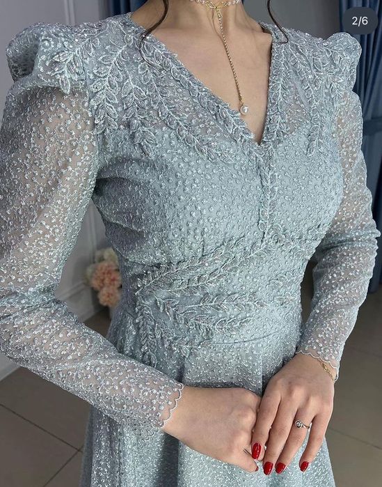 Вечерние платья