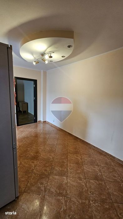 Apartament cu 2 camere de vânzare în zona Central