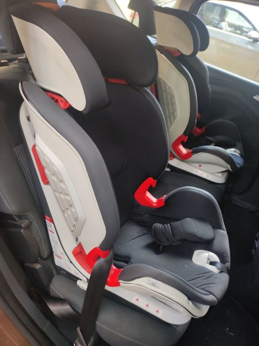 Детско столче за кола Chicco Youniverse Fix, 9-36 кг.