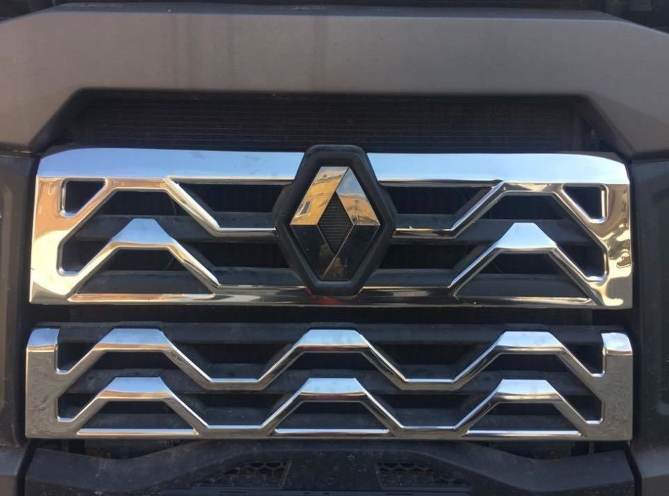 3D комплект декорация за предна решетка на РЕНО RENAULT T 2015-2021г.