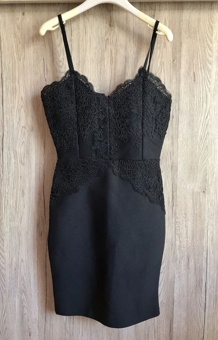 Страхотна дамска рокля - размер S