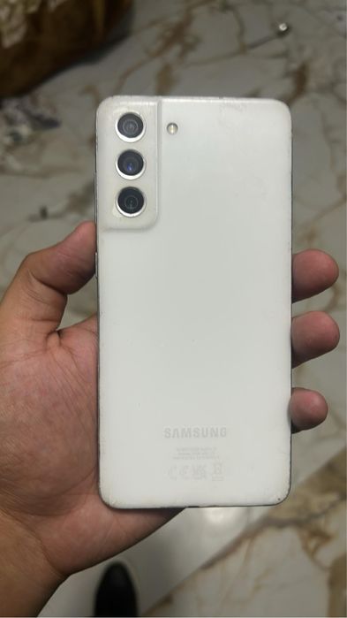 Vand samsung s21 fe