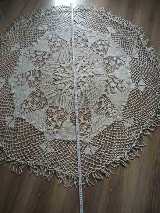 Копринена покривка, каре