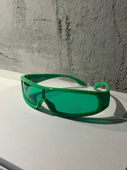 Очки стильные солнцезащитные!!!