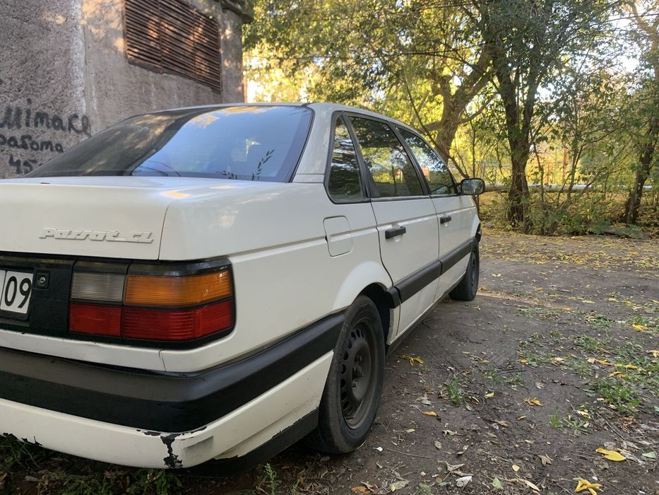 Пассат б3 1’8  мона гур