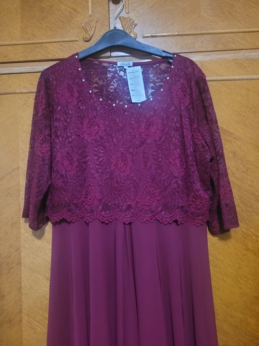 Vând rochie de nunta mărimea 52