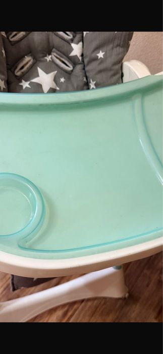 СРОЧНО ПРОДАМ!. Детский стульчик для кормление