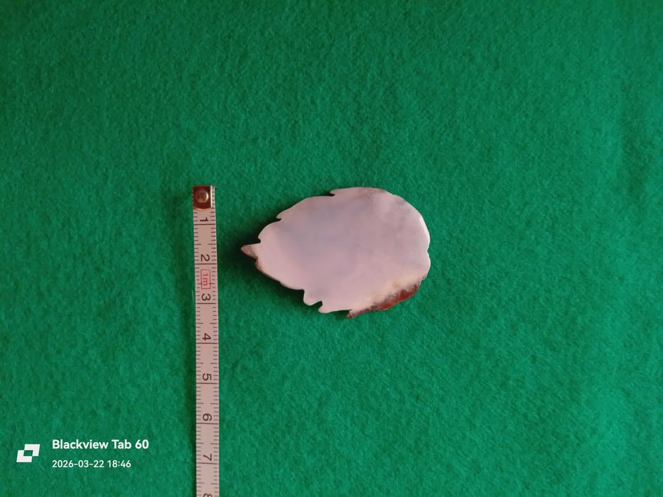 Подвеска резная из халцедона