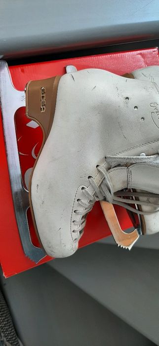 Продам коньки EDEA 24.5