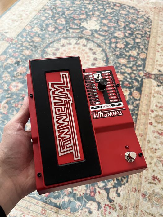 Pedală Digitech Whammy – efect pitch shift / harmony (ca nouă)