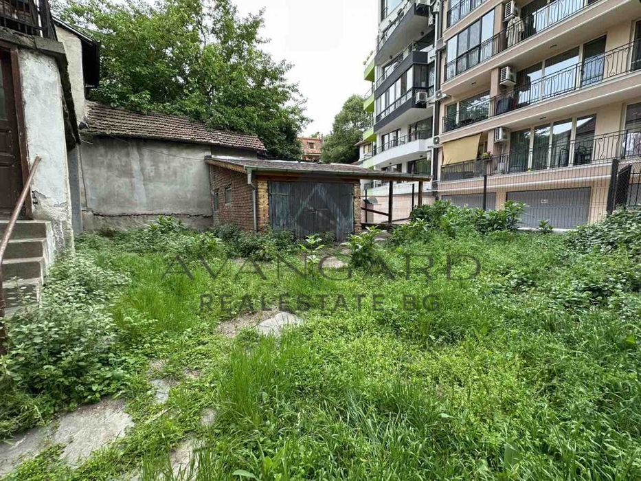 оф.22174 Етаж от къща до Градската градина