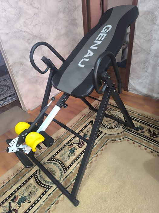 Тренажер новый. Инверсионный стол