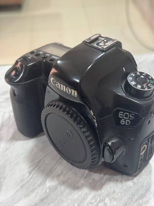 Фотоаппарат Canon 6d body