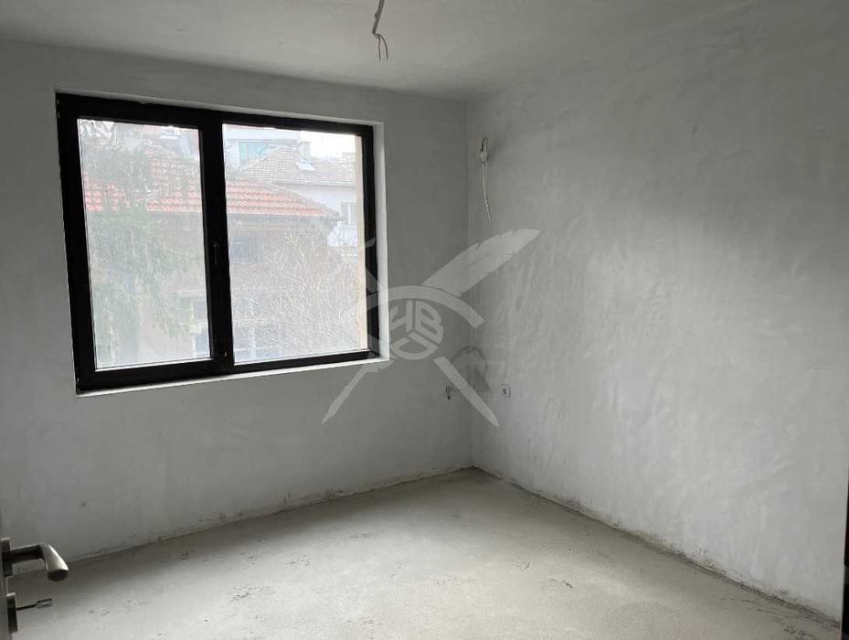 Двустаен Кършияка