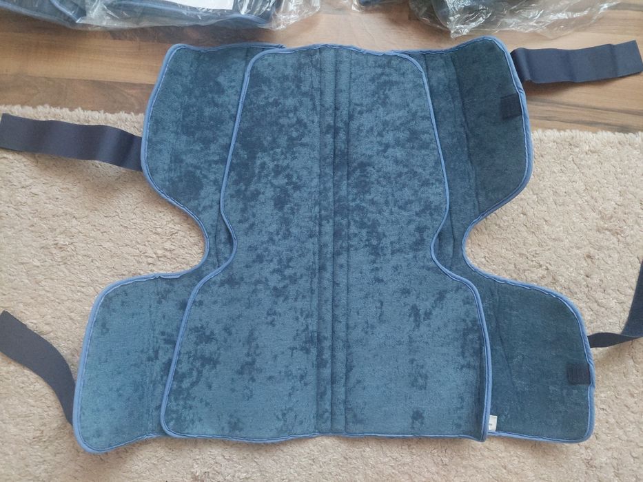 Orteza medicala fixa de genunchi ,este noua ,imobilizeaza genunchiul