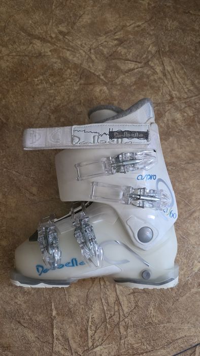 Комплект горных лыж