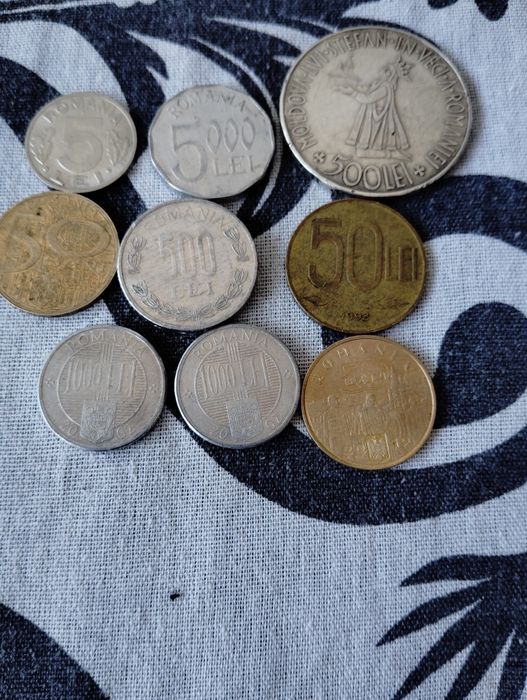 Vind monede vechi