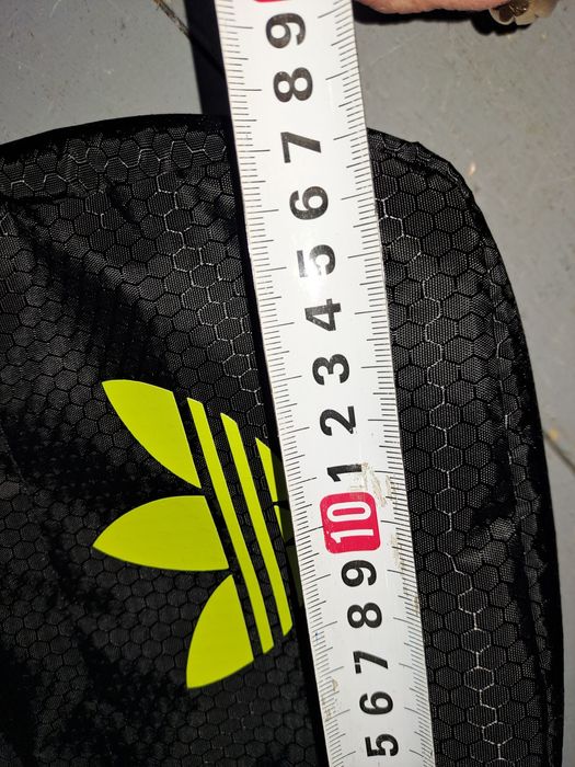 Нова чантичка Adidas