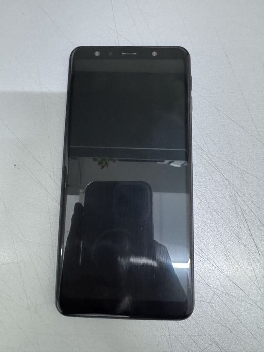 Samsung A 7 2018 sotiladi
