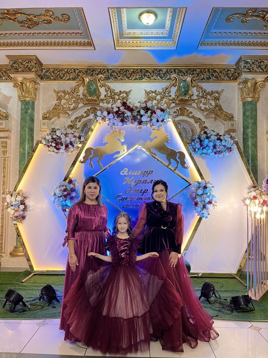 Вечерное платье