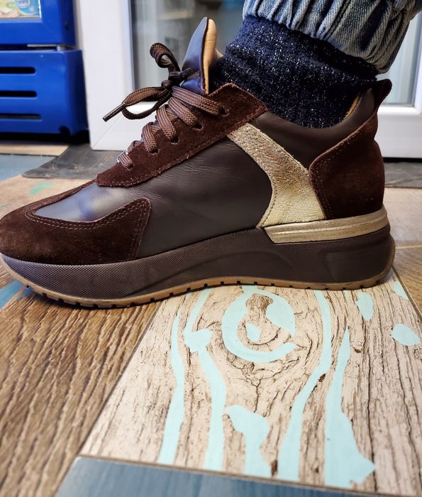 Дамски маратонки естествена кожа