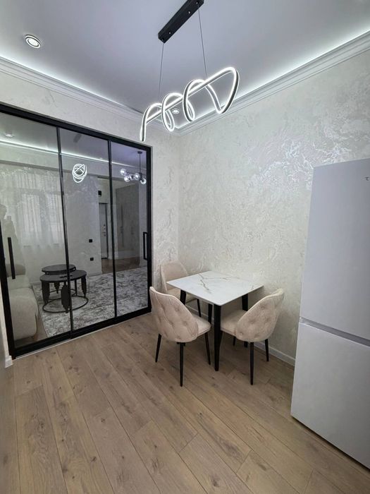 Продам 2 ком Юнусабад 11 новостройка