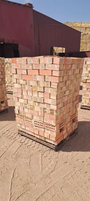 Кирпич Гишт Акция 1100 сум с доставкой до Ташкента