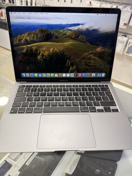 MacBook Air M1 256Gb 94% / Future Gsm Mobile
