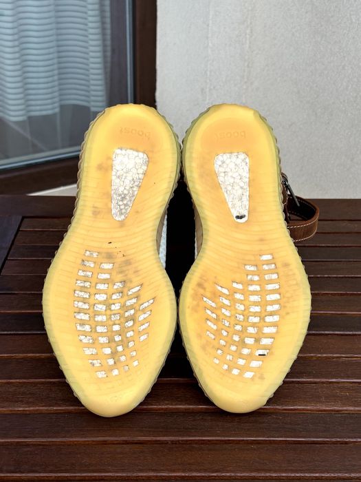 Обувки Adidas Yeezy Boost 350 V2 - номер 42, Много добро състояние