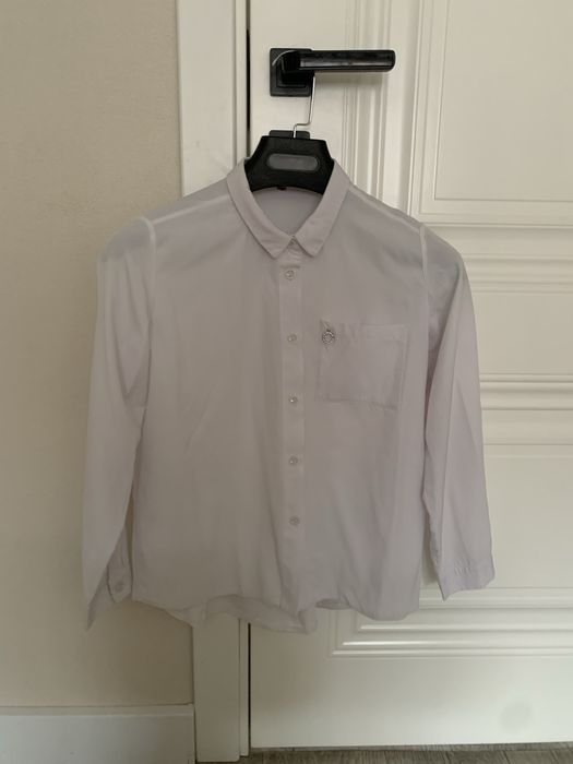 Две белые рубашки на девушку 40-42размер