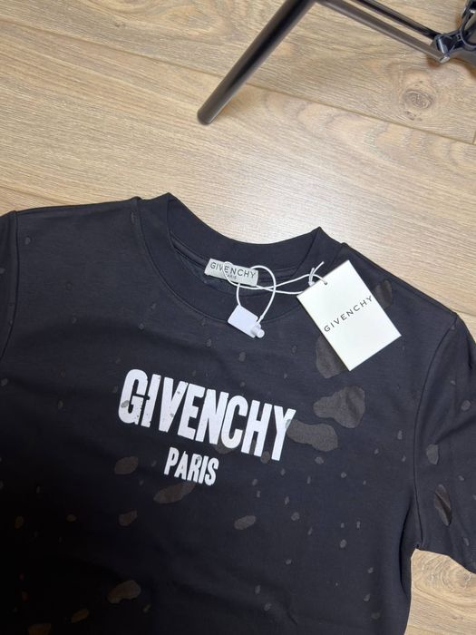 Givenchy tee ( cotton )
