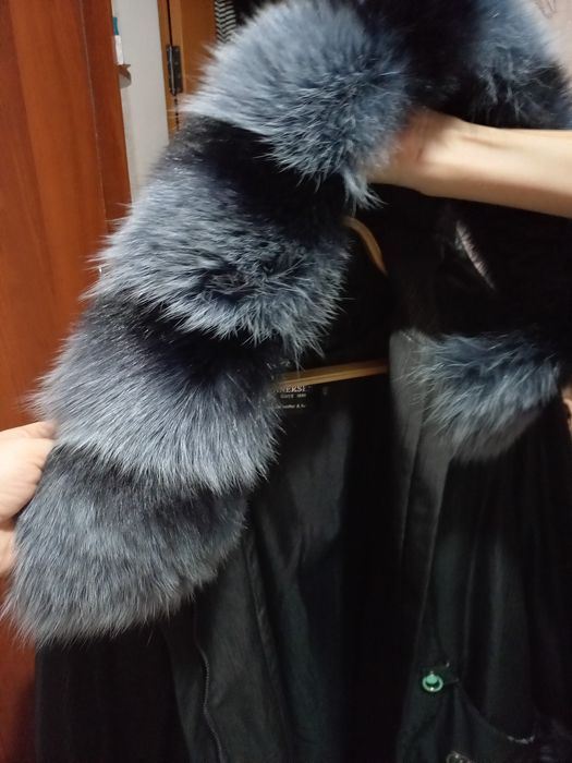 Зимняя теплая  куртка