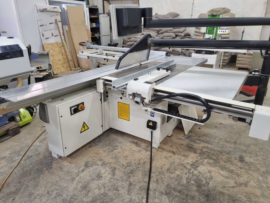 Форматно разкройващ циркуляр SCM Si450Е