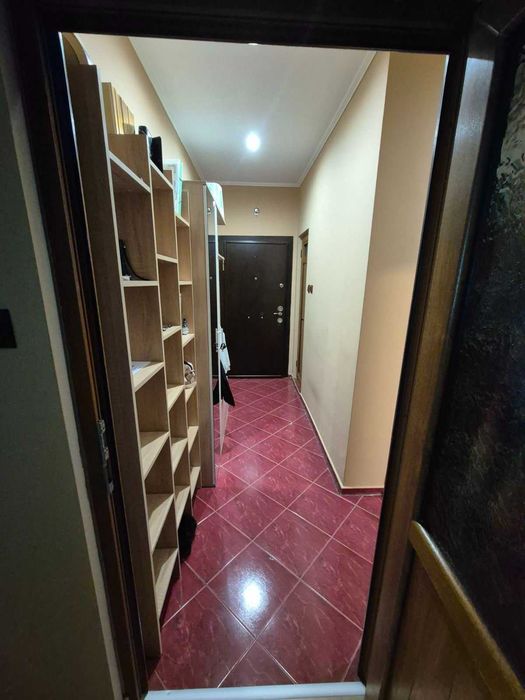 Продава се Двустаен апартамент в Разград, Център - 78 кв.м за 1896 €/кв.м - Снимка #12