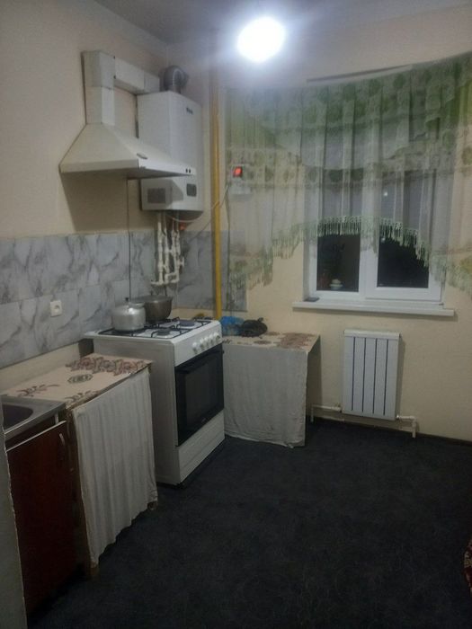 Motrid 3 etaj 3 xonali sotiladi