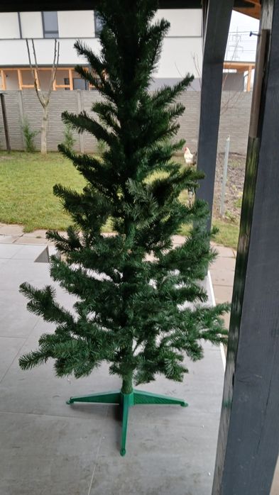 Brad artificial 1.8m + decoratiuni