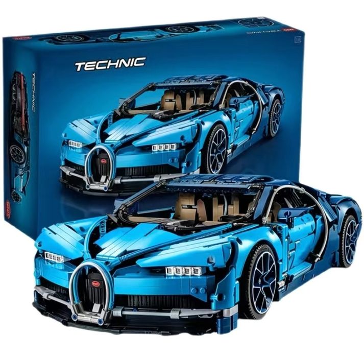 Конструктор Лего суперкар Bugatti Chiron