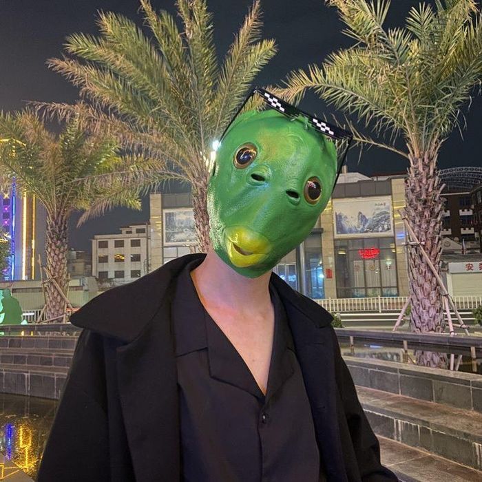 Маскалар сатылады / Продается маски разные