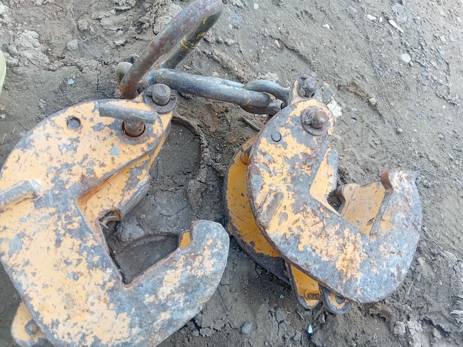 Продам зажим для опалубка