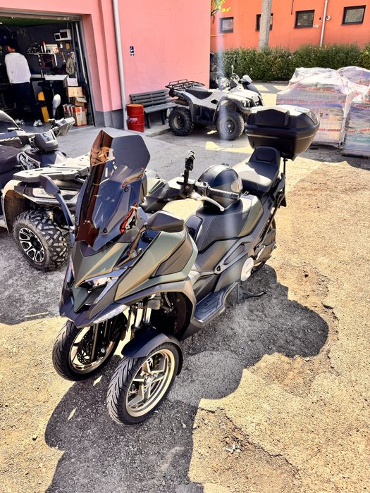 Scuter Kymco cv3 550i, se conduce cu permis categ B