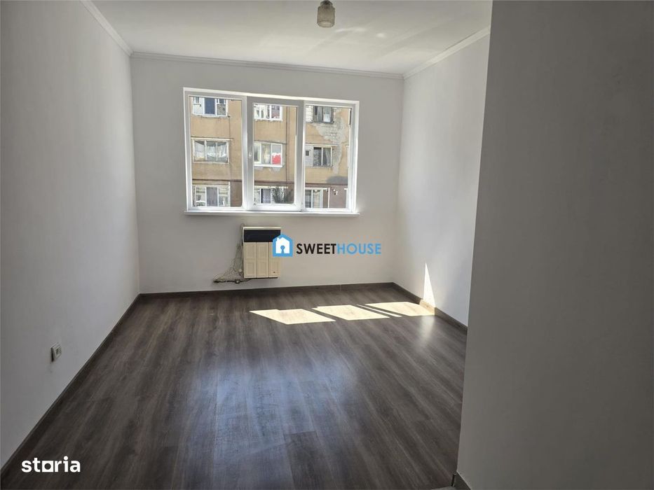 Garsoniera  renovata zona negoiu Fagaras