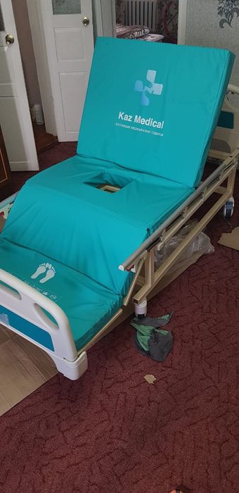 Продам  медицинский кровать
