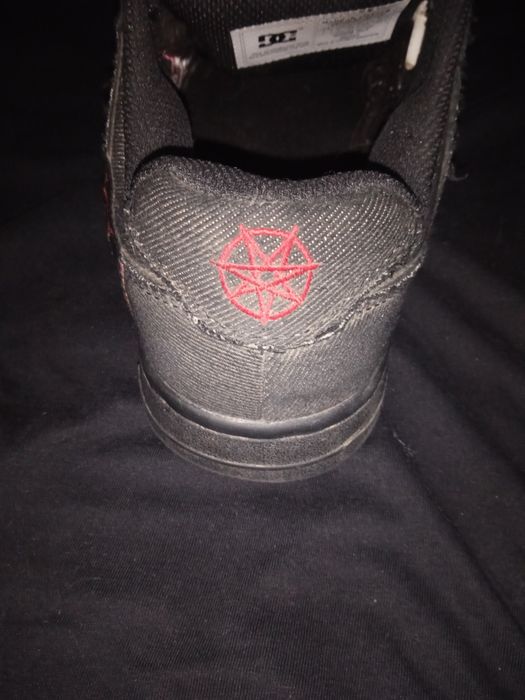Кроссовки DC x Slayer