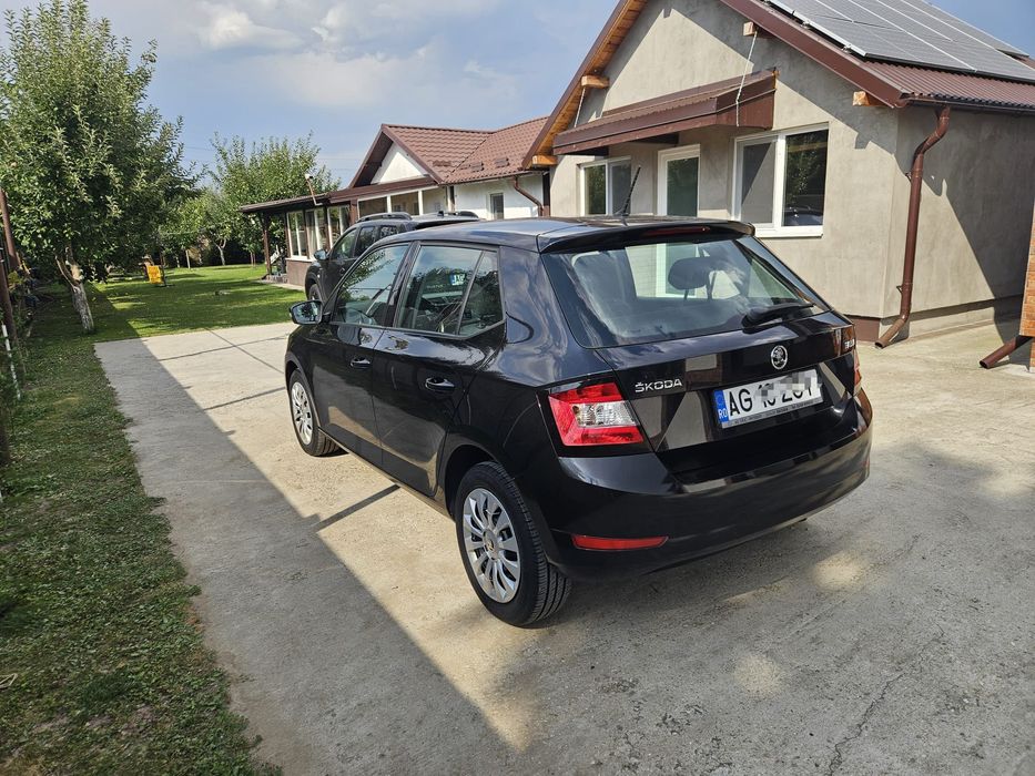 SKODA Fabia 2019 — imagine 5