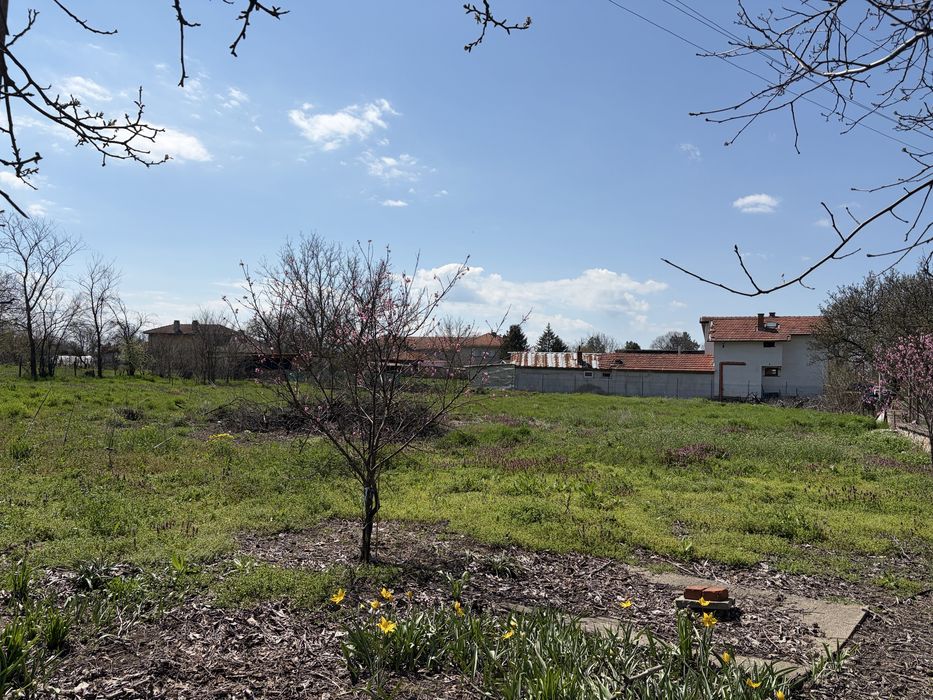 Продавам къща в с.Богданово