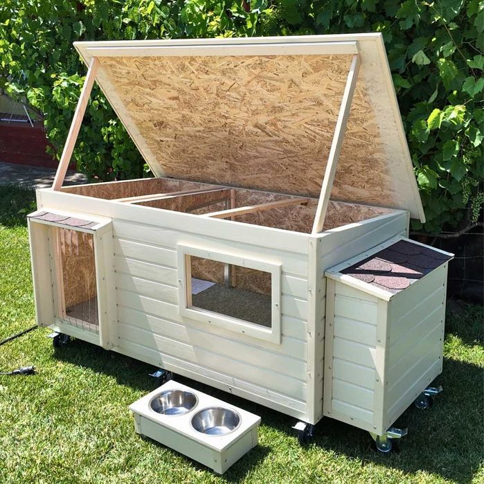 Cusca Caine Izolata Cu Incalzire Pregatita Pentru Iarna Full Options