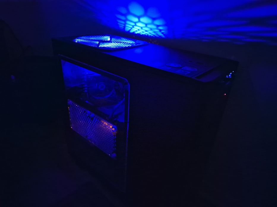 Pc gaming i7 6700k, 32GB RAM, RTX 2060 super 8GB