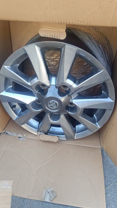 Продам диски на Ленд Крузер 100