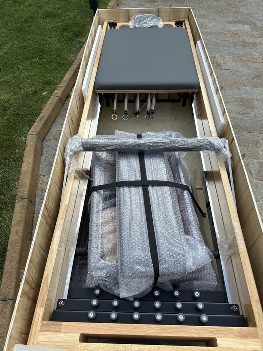 Пилатес реформър уред