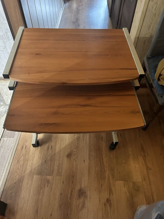 Стол для компьютера